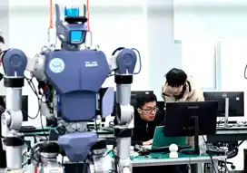 Wuhan'da Gelişmiş İnsansı Robot: Laborer